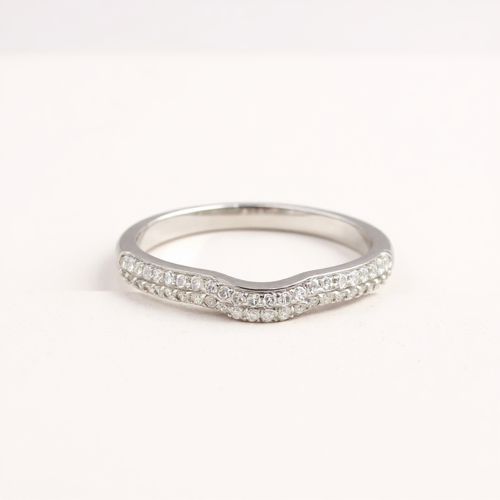 Churumbela Ondulada de Oro Blanco 14K con Diamantes Naturales .20 ct DJ3995
