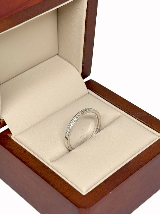 Churumbela Delicada de Oro Blanco 14K con Diamantes Naturales (.10 ct) DJ3061
