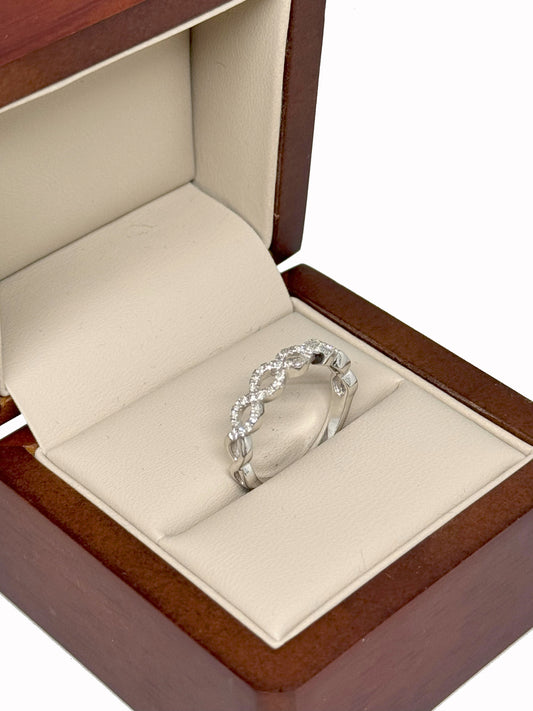 Churumbela Entrelazada de Oro Blanco 14K con Diamantes Naturales (.25 ct) DJ3238