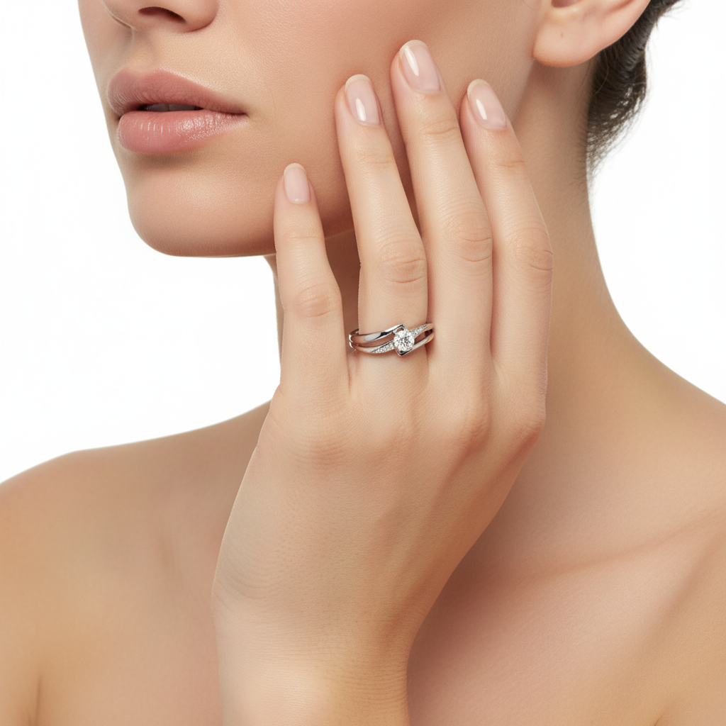 Anillo de Oro Blanco 14K con Diamantes Naturales (.08 cts) – Diseño Curvo Exclusivo DJ3690