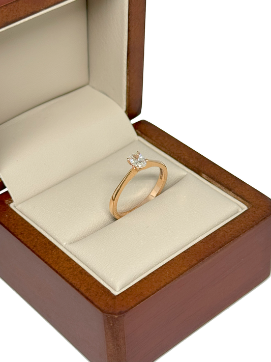Anillo de Compromiso en Oro Rosa de 14K con Diamante Natural Corte Oval de .29 cts DJ3966